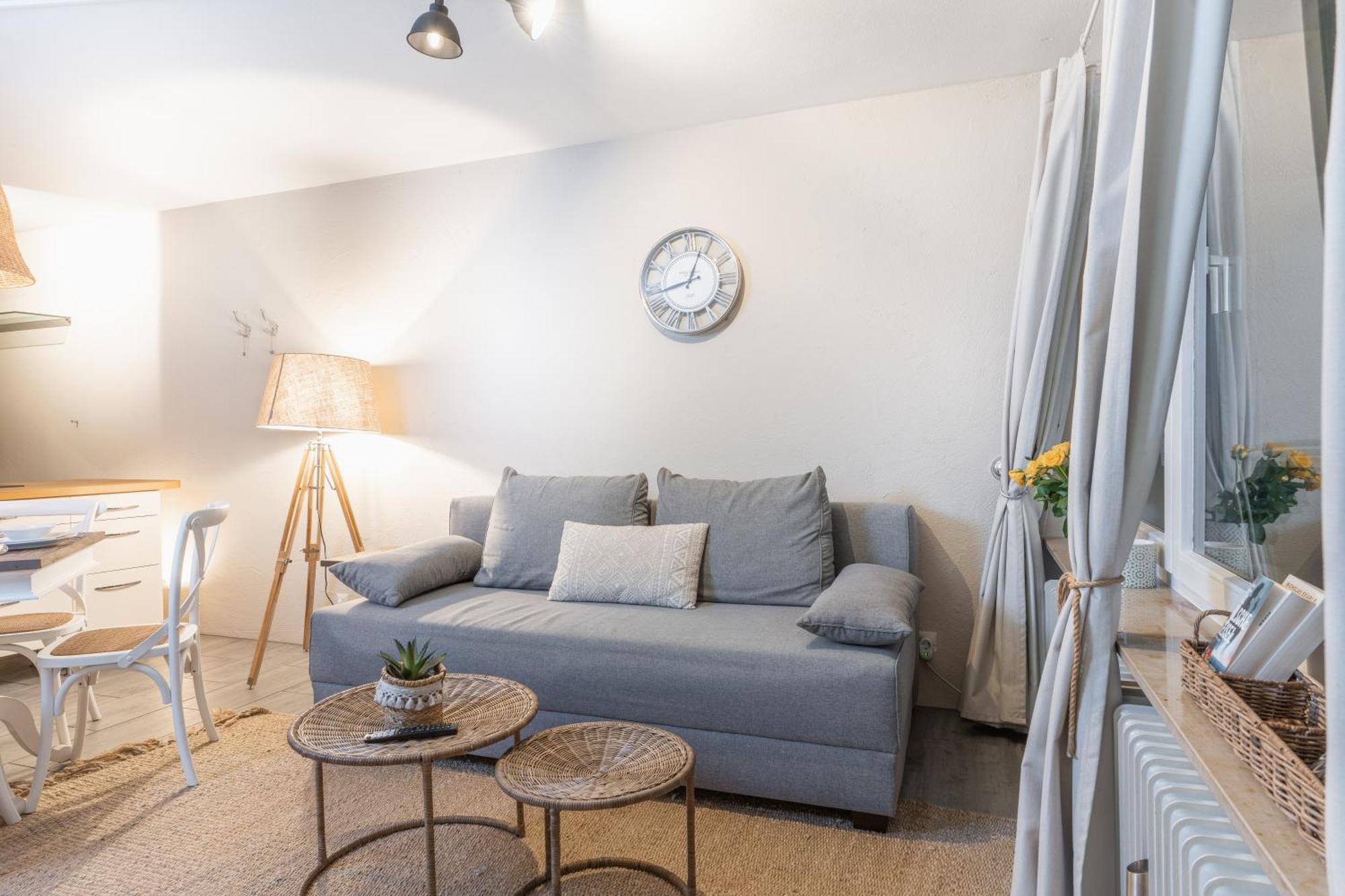 Seeblick-Oase Istayunixi Seenaehe-Sauna-Balkon-Netflix-Parkplatz Ohningen Ngoại thất bức ảnh